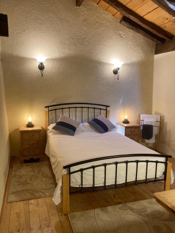 La Rocheraie Chambre D'Hote Bed and Breakfast Sainte-Eulalie-d'Eymet Esterno foto